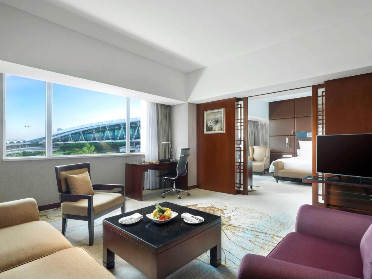 Pullman Guangzhou Baiyun Airport - Free Shuttle Bus & Official Registration Agency During Canton Fair Εξωτερικό φωτογραφία